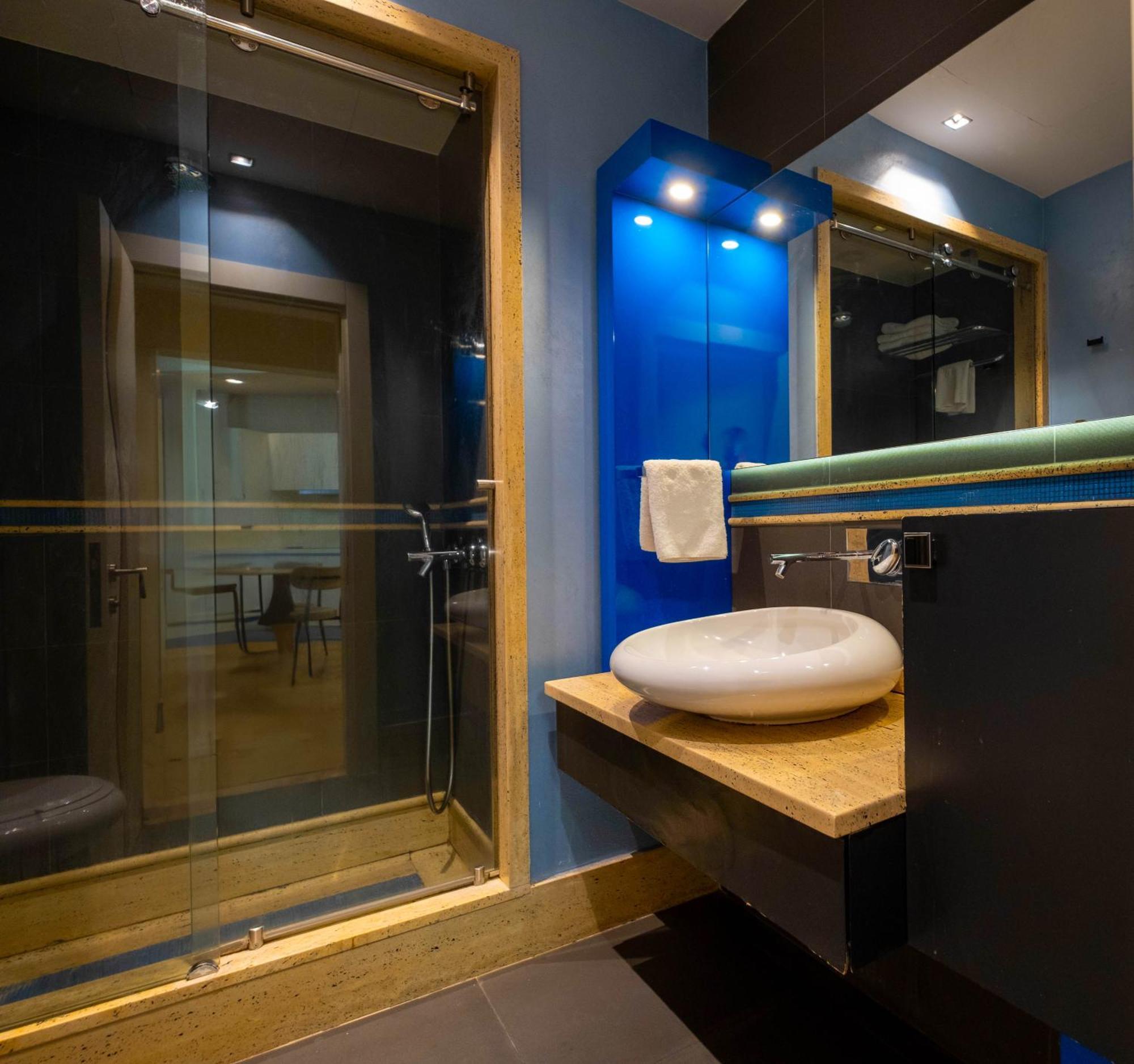 Ar-Mo-Ni Apartment Истанбул Екстериор снимка